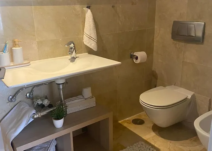 3 Bed Lux Lomas De Monteros Apartment Marbella