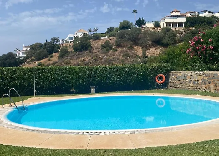 3 Bed Lux Lomas De Monteros