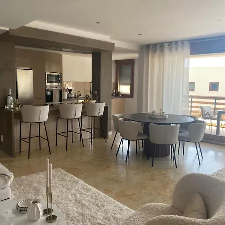 Апартаменты 3 Bed Lux Lomas De Monteros *